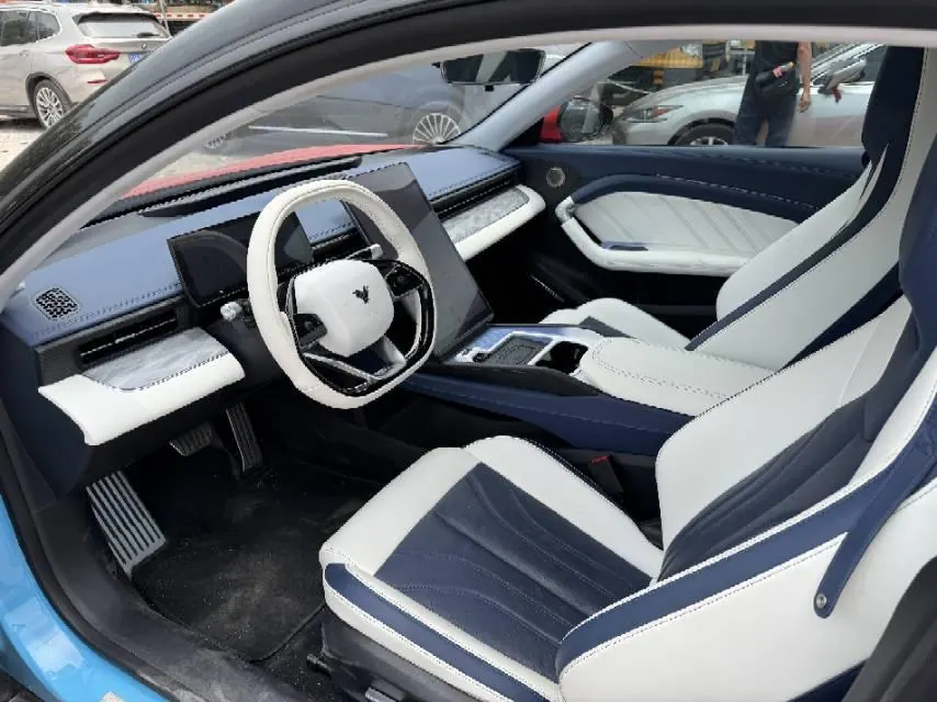 Neta 2023 Neta GT 580 AWD automatic gear 5