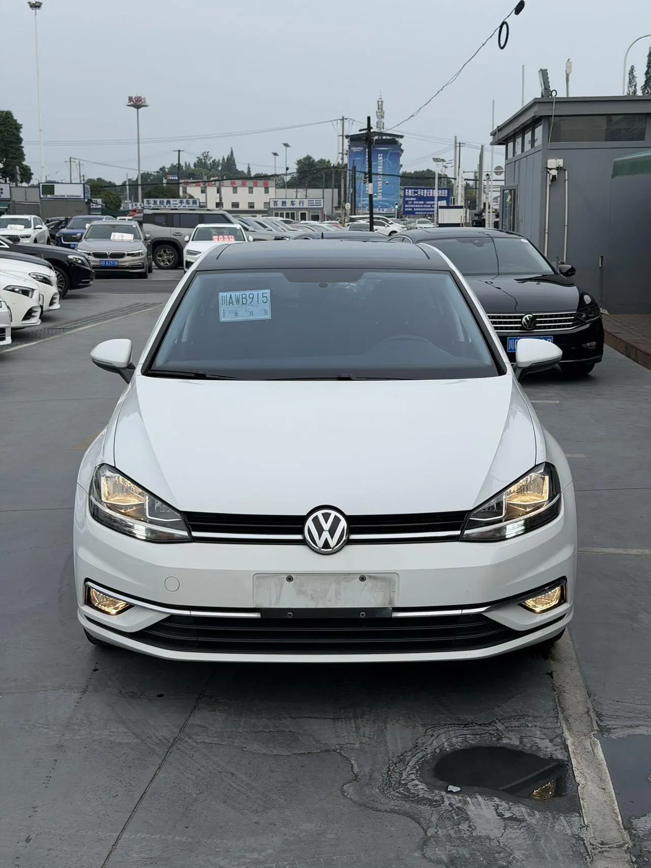 Volkswagen 2020 Golf 7 1.2TSI 200TSI Comfortable Automatic 3