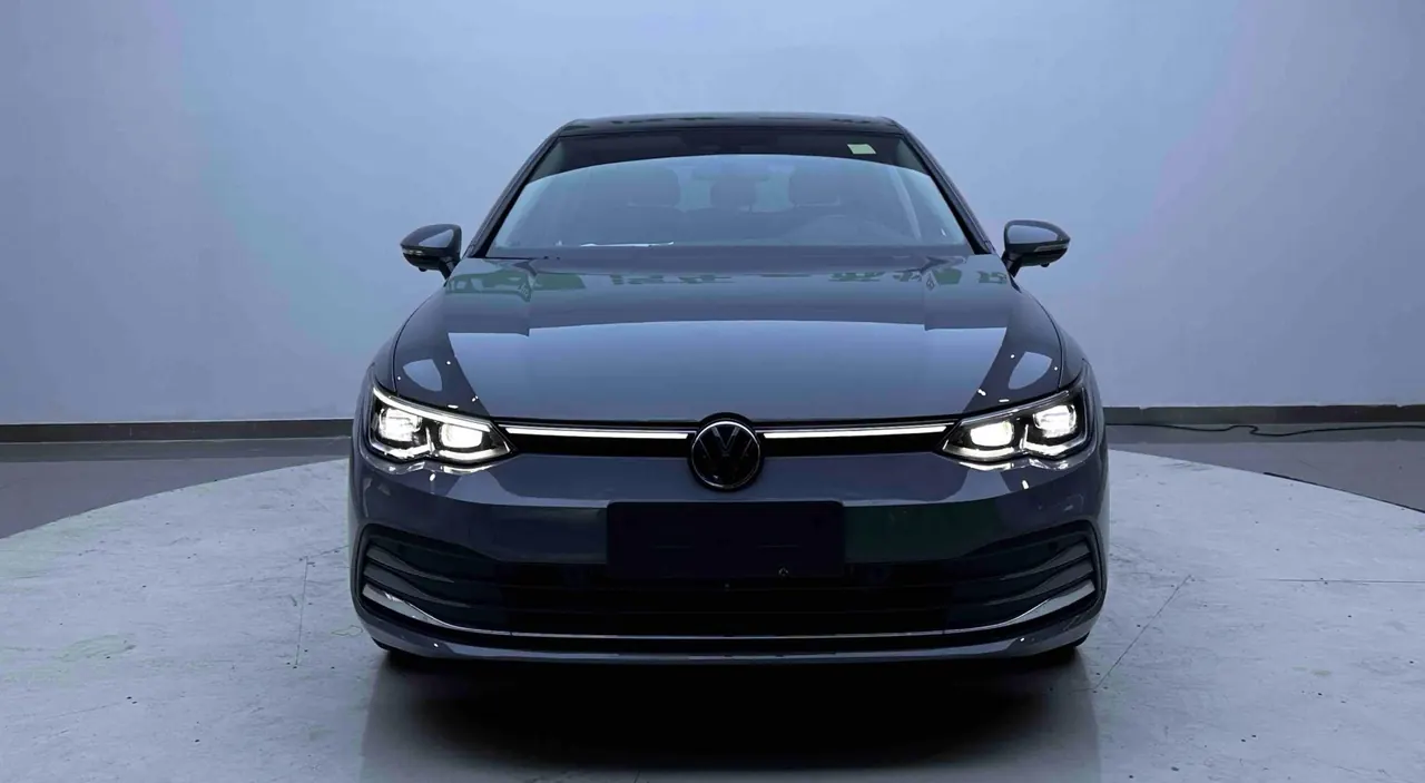 Volkswagen 2021 Golf 8 PRO 1.4TSI 280TSI Automatic 2
