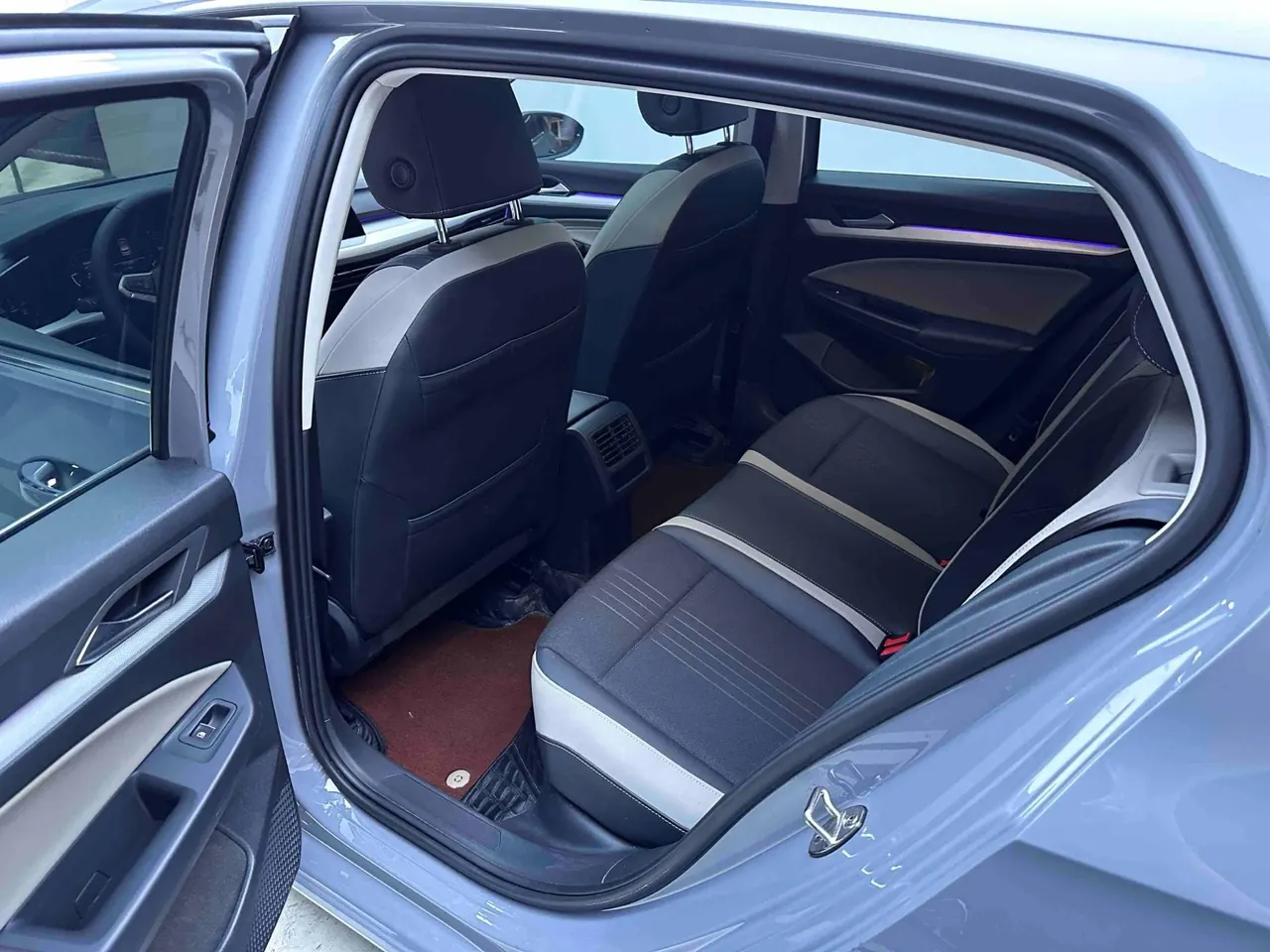 Volkswagen 2021 Golf 8 PRO 1.4TSI 280TSI Automatic 4