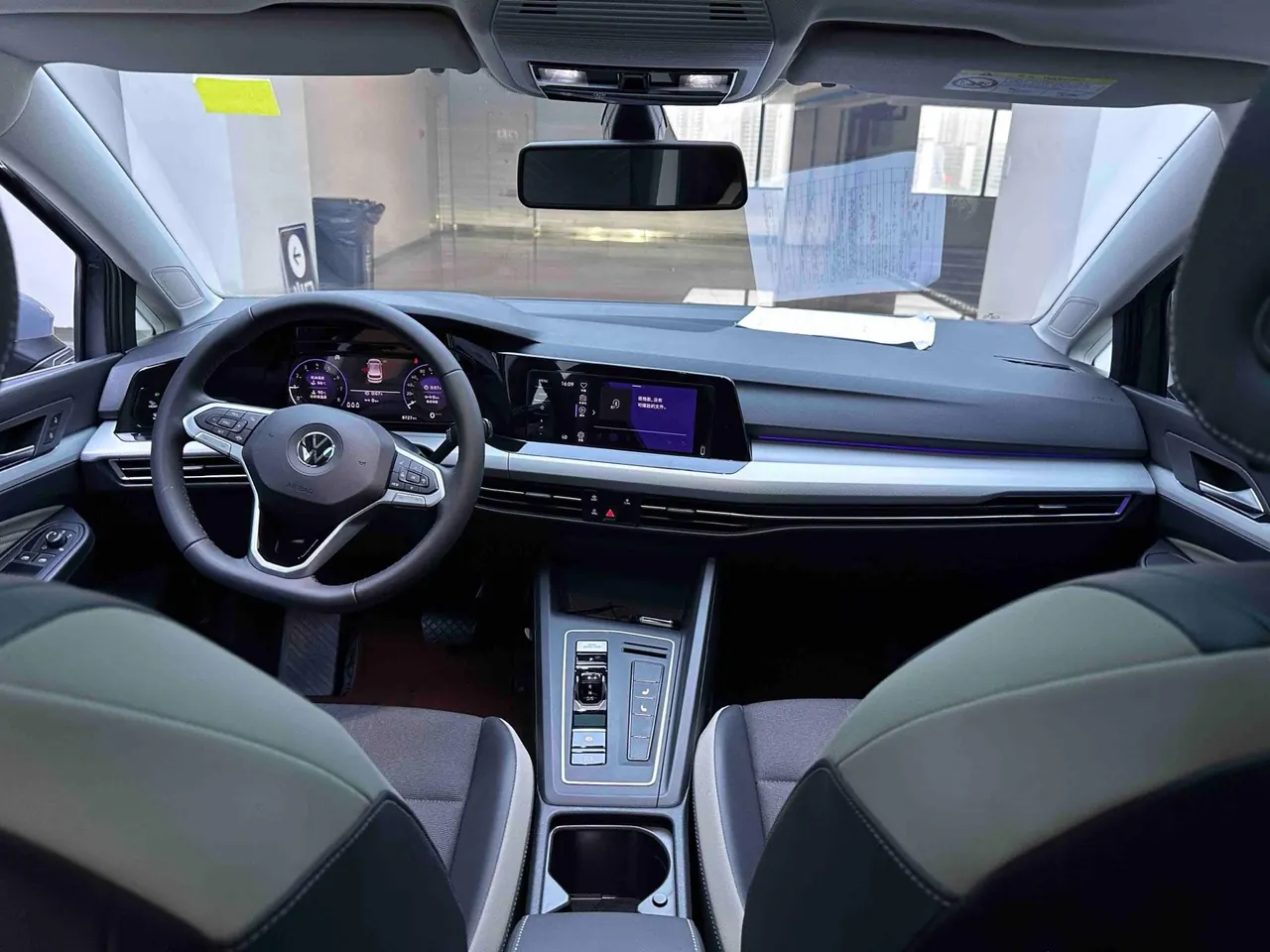 Volkswagen 2021 Golf 8 PRO 1.4TSI 280TSI Automatic 6