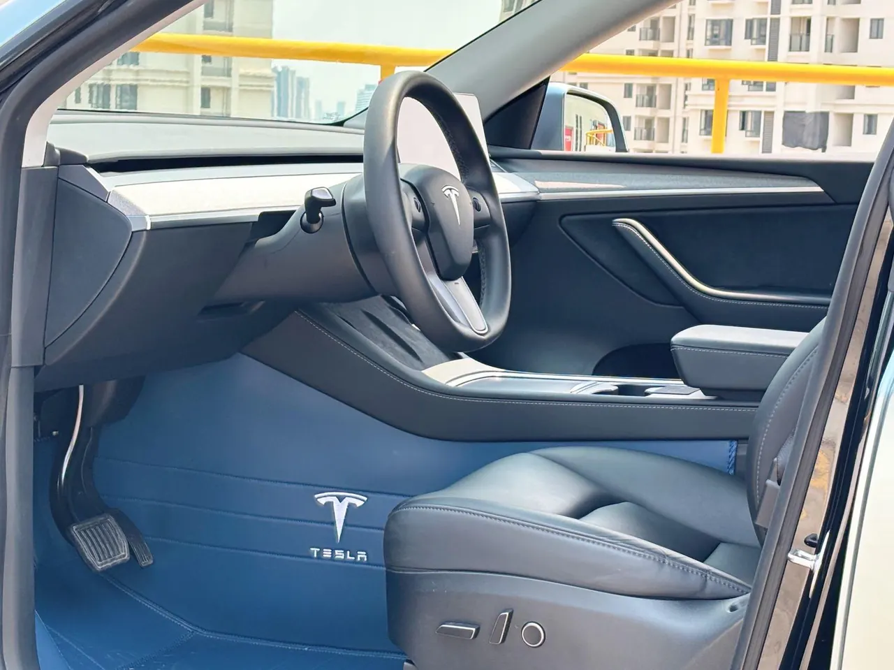 Tesla 2023 Model Y rear-wheel drive version automatic transmission 4