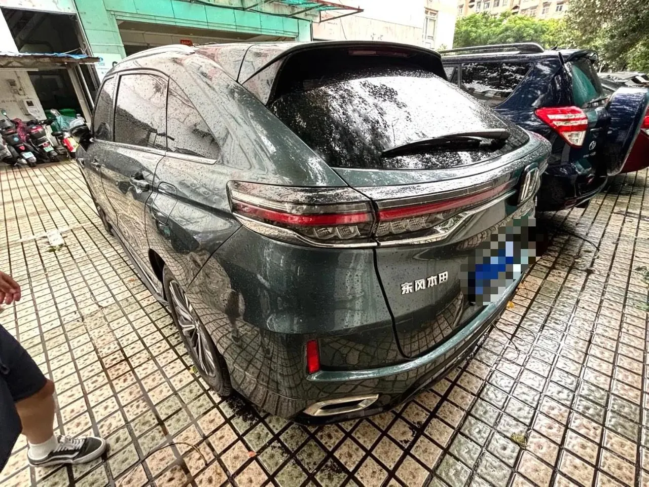 Honda 2020 UR-V 2.0T 370TURBO two-drive elegant version of automatic gear 2