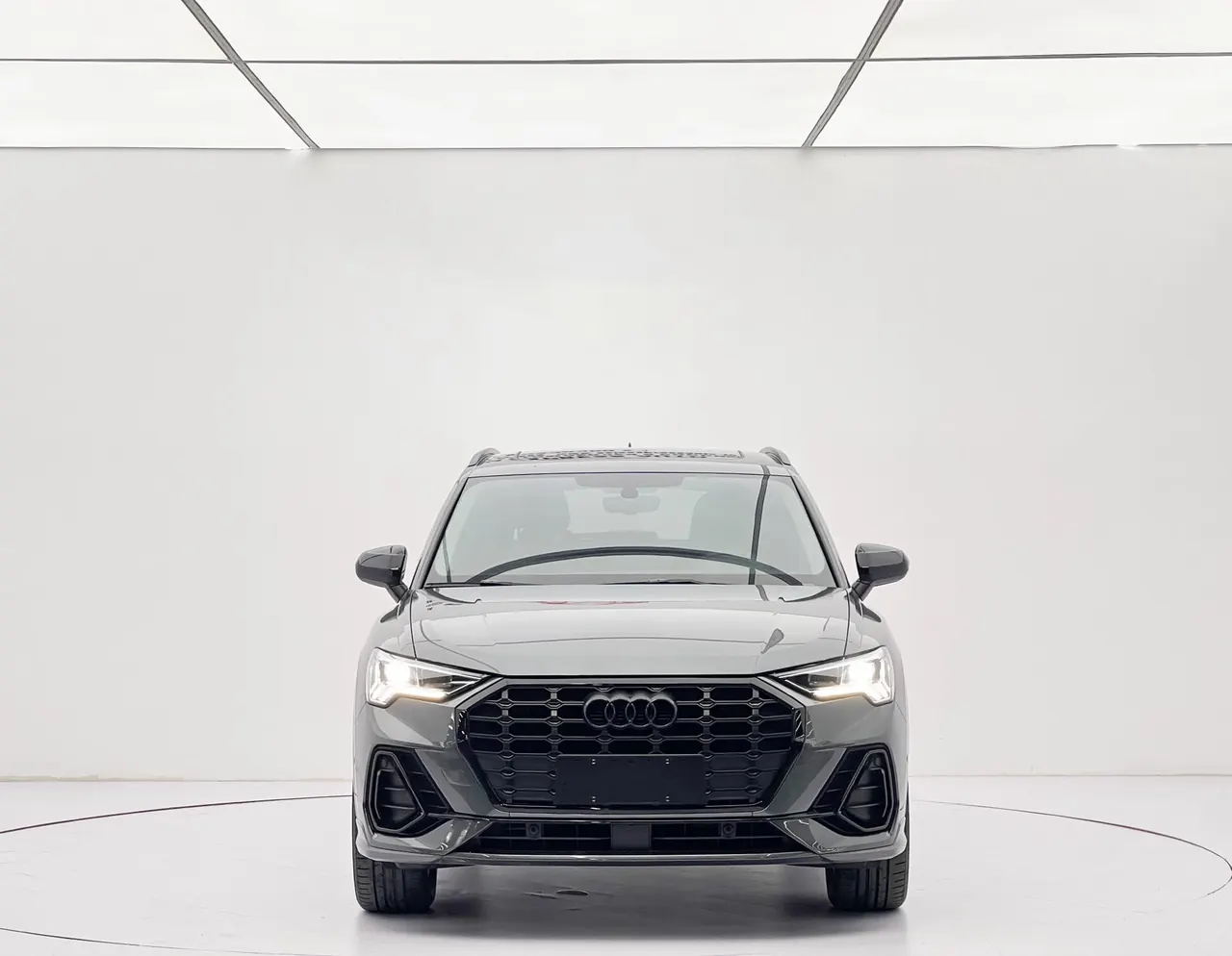 Audi 2023 Q3 1.4TFSI 35TFSI Fashion Dynamic Automatic 2
