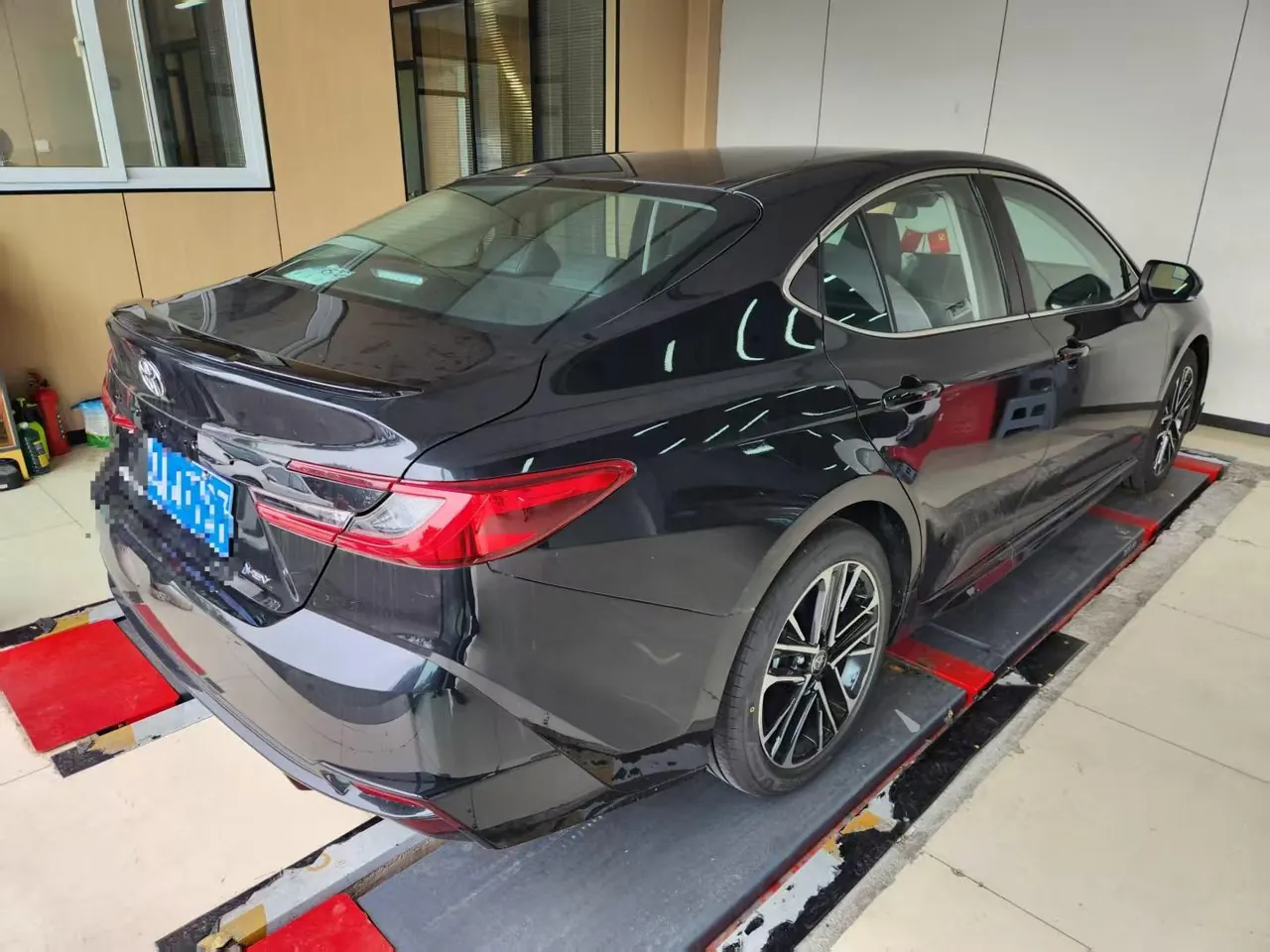 Toyota 2026 Camry Double Engine 2.0HSE Stepless Sports Lite Edition Automatic Gear 5