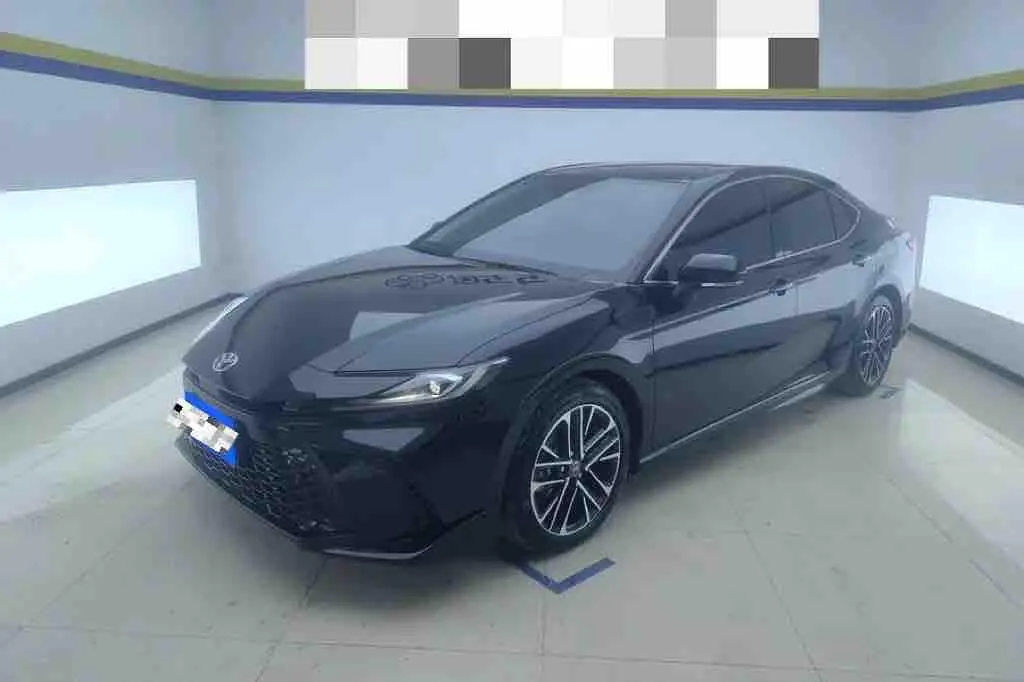 Open image lightbox: Toyota 2026 Camry Double Engine 2.0HSE Stepless Sports Lite Edition Automatic Gear