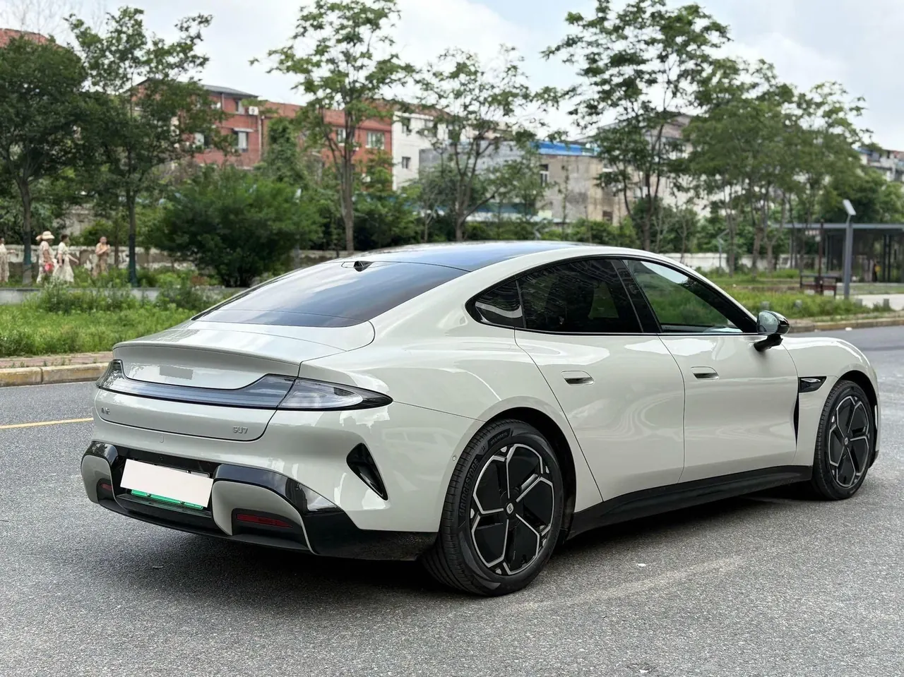 MI 2026 SU7 Standard Edition Automatic Gear 8