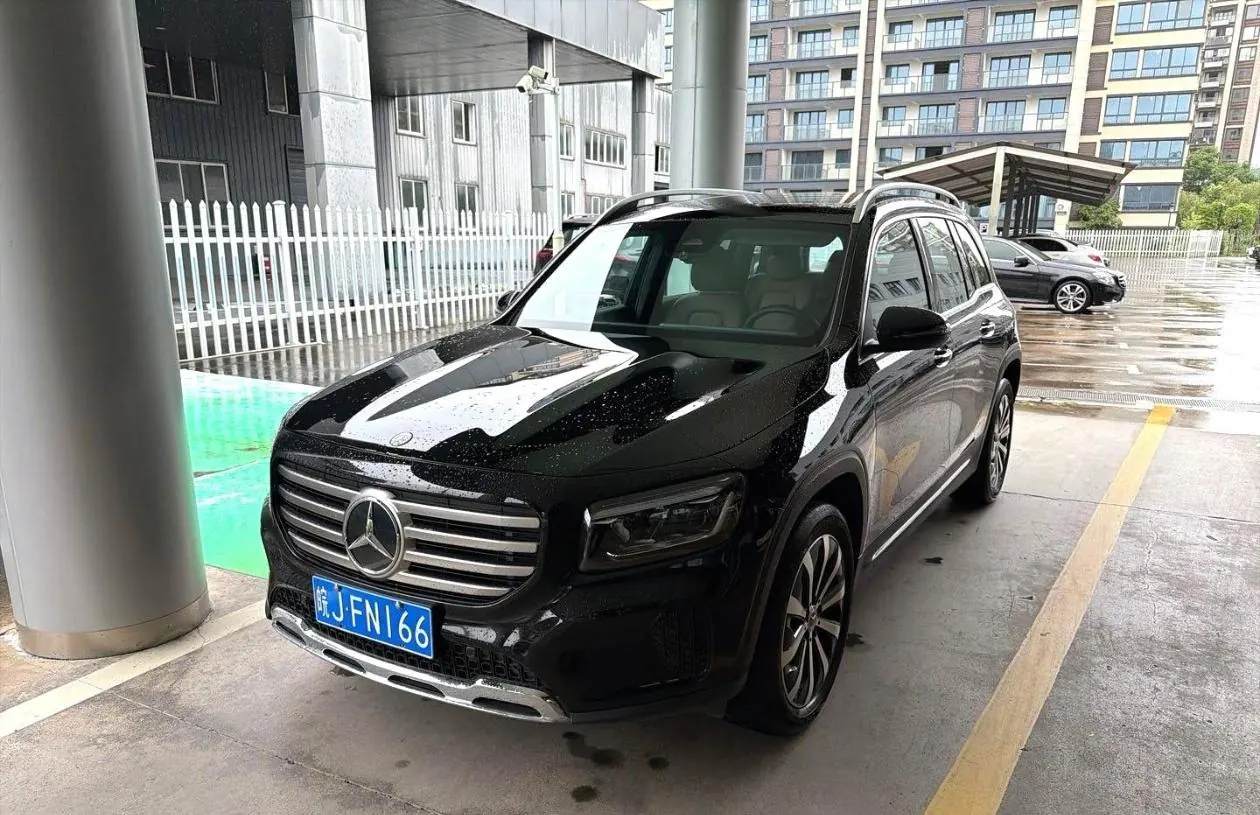 Mercedes Benz 2025 GLB 220 48V 2.0T fashion automatic gear - View 1