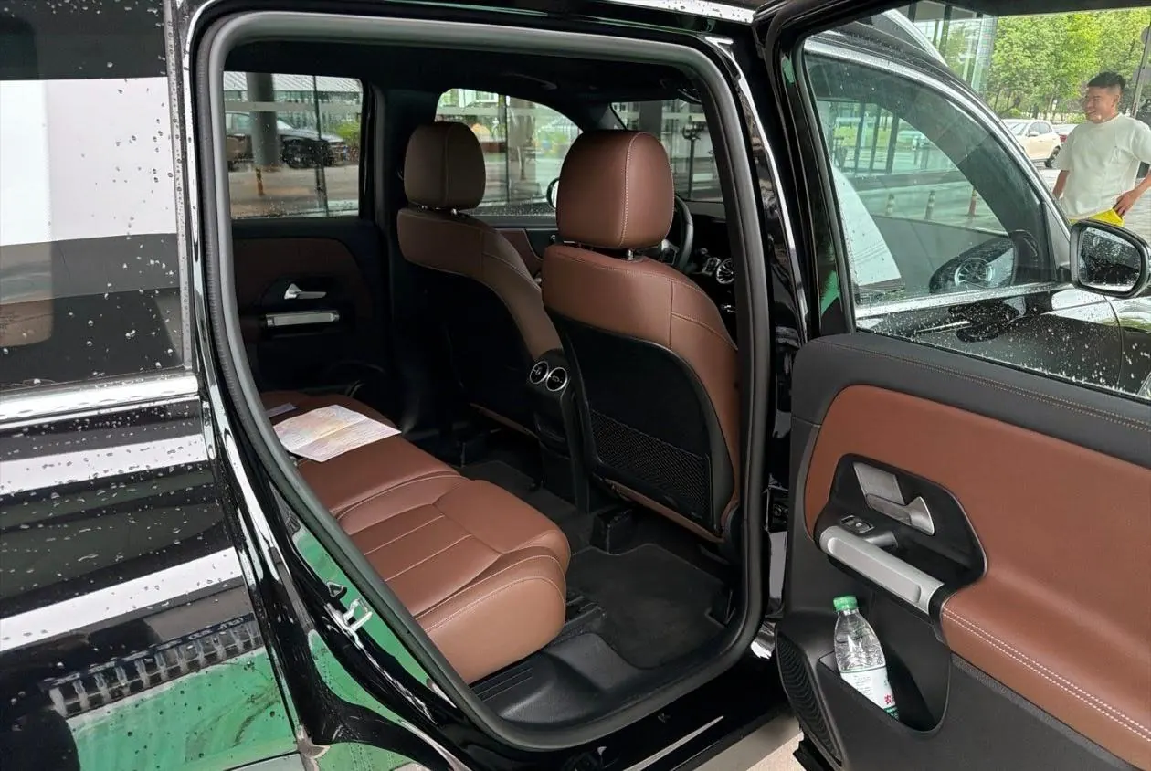 Mercedes Benz 2025 GLB 220 48V 2.0T fashion automatic gear 3
