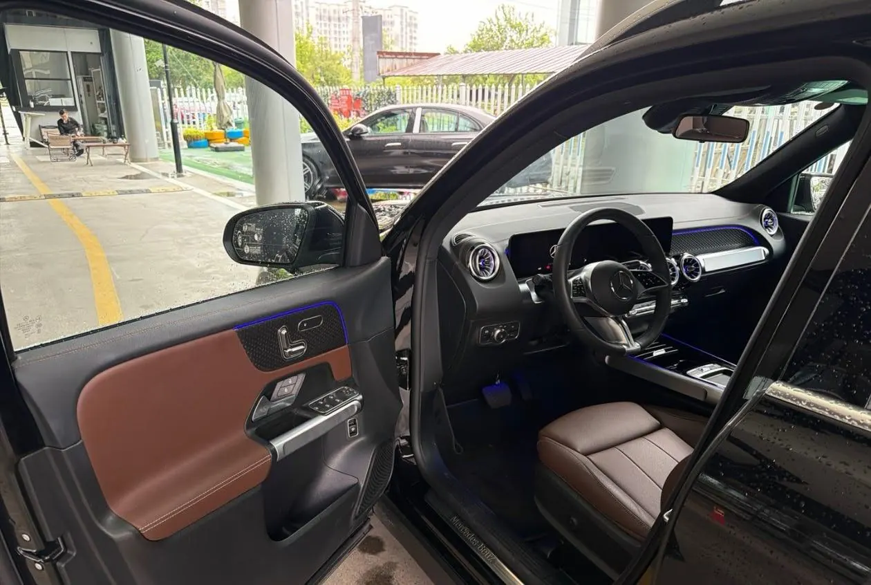 Mercedes Benz 2025 GLB 220 48V 2.0T fashion automatic gear 7