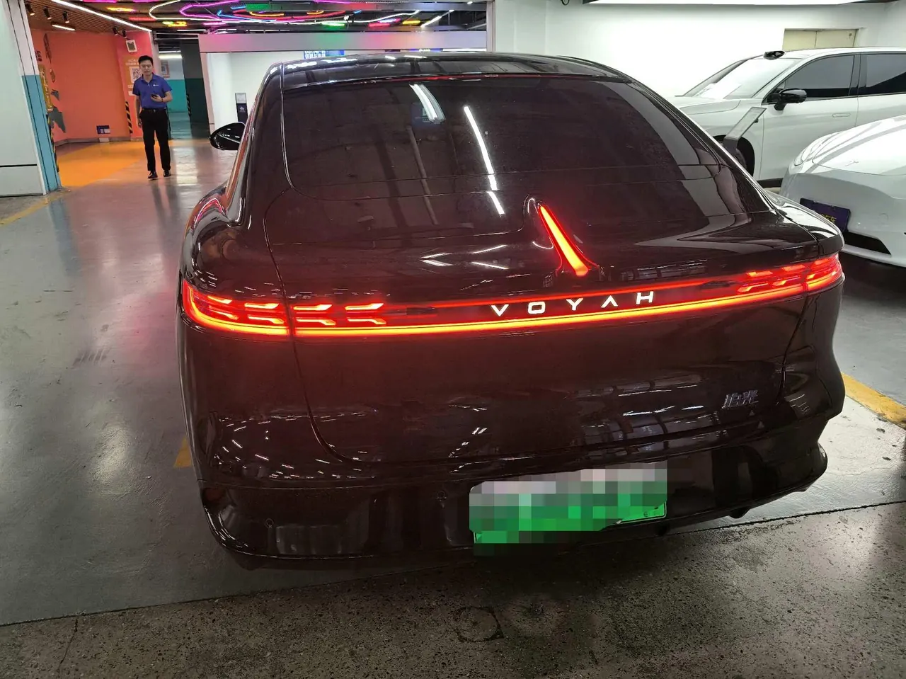 Voyah 2024 models chasing light PHEV 1.5T four-wheel drive ultra-long endurance flagship automatic gear 3
