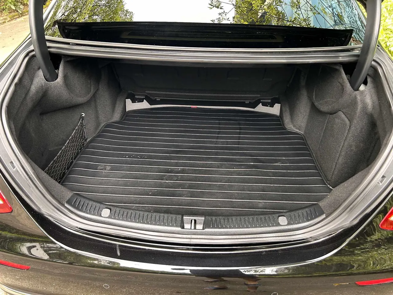 Mercedes Benz E Class 2020 E 300 L 2.0T Luxury Automatic Gear 15
