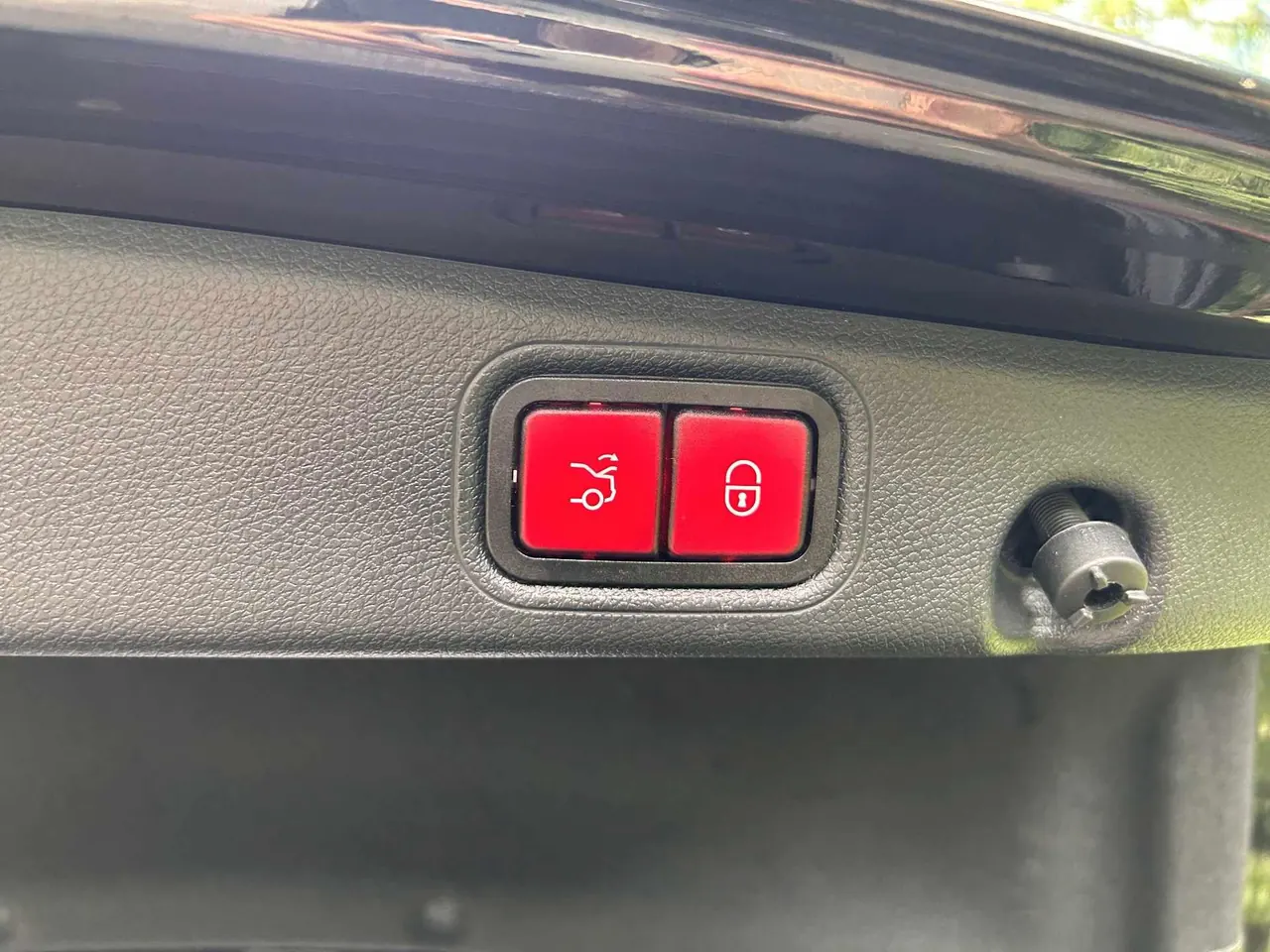 Mercedes Benz E Class 2020 E 300 L 2.0T Luxury Automatic Gear 16
