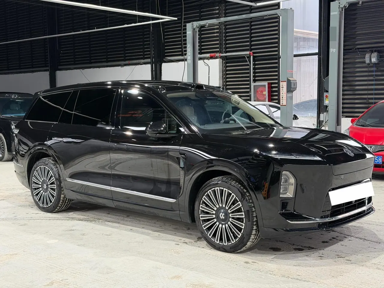 NIO 2026 ES8 6-seat executive deluxe automatic gear 3