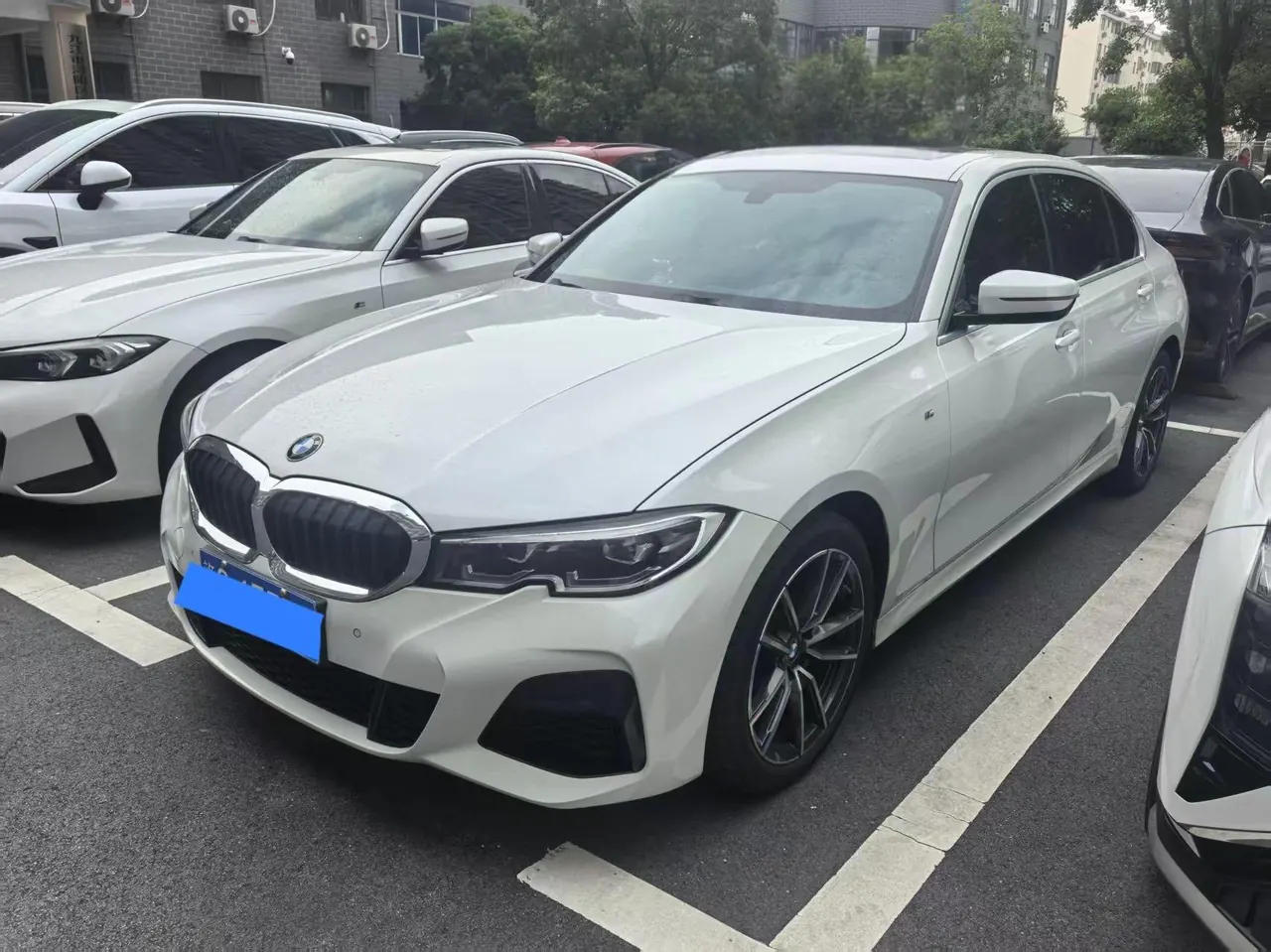 Open image lightbox: BMW 3 Series 2022 320Li 2.0T M Sports Suit (Modified) Automatic Gear