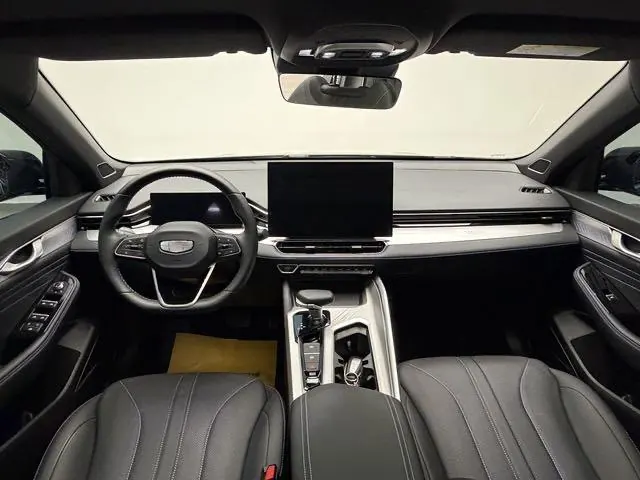 Geely 2025 xingrui 1.5TD oriental obsidian soaring version automatic gear 5