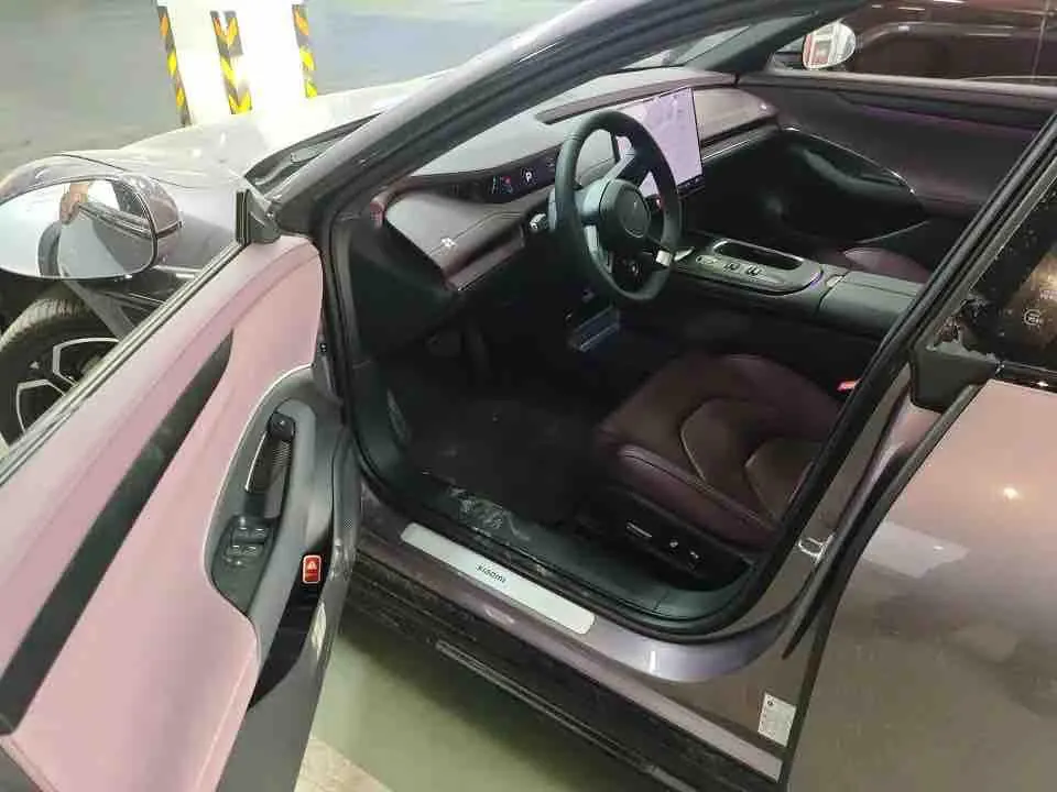 MI 2024 SU 7 700km Rear Drive Long Endurance Smart Driving Edition Automatic Gear 4