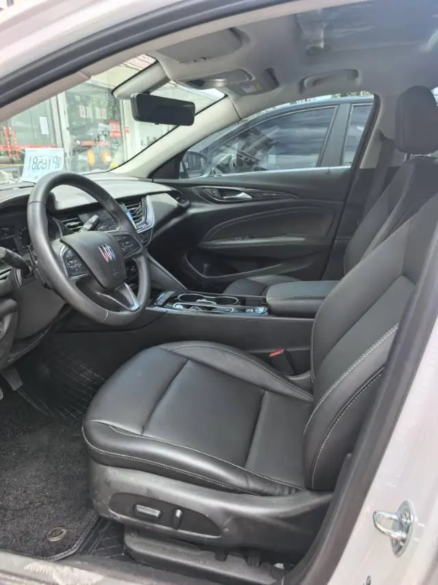 Buick 2024 Regal 1.5T 25T Super Edition Automatic Gear 2