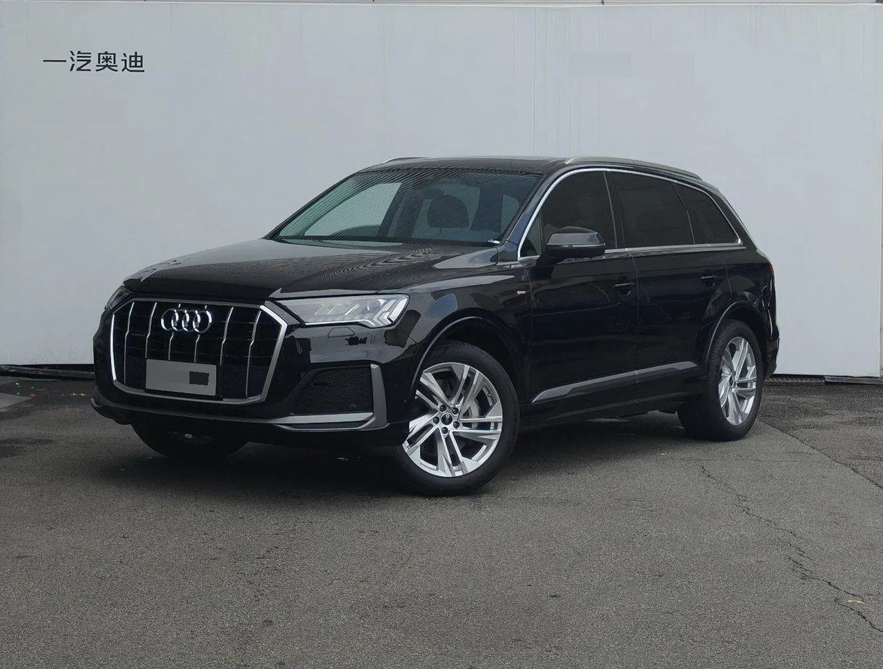 Audi Q7 (Imported) 2023 Q7 2.0TFSI 45TFSI Quattro S line Sports Automatic - View 1
