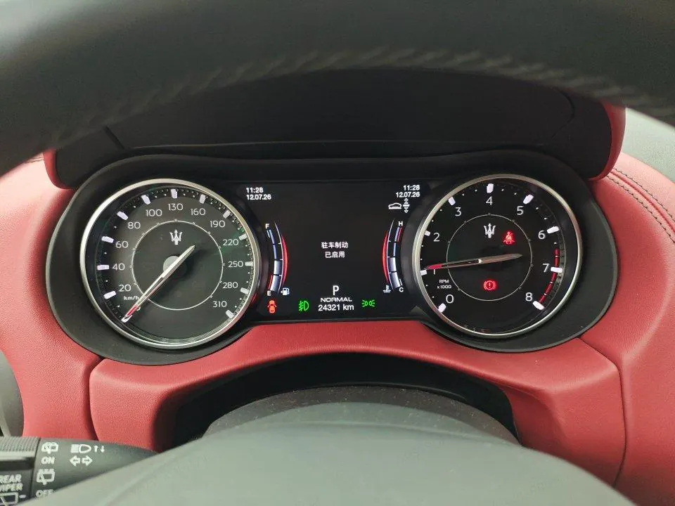 Maserati Levante (Imported) 2022 Levante 3.0T Modena Automatic 11