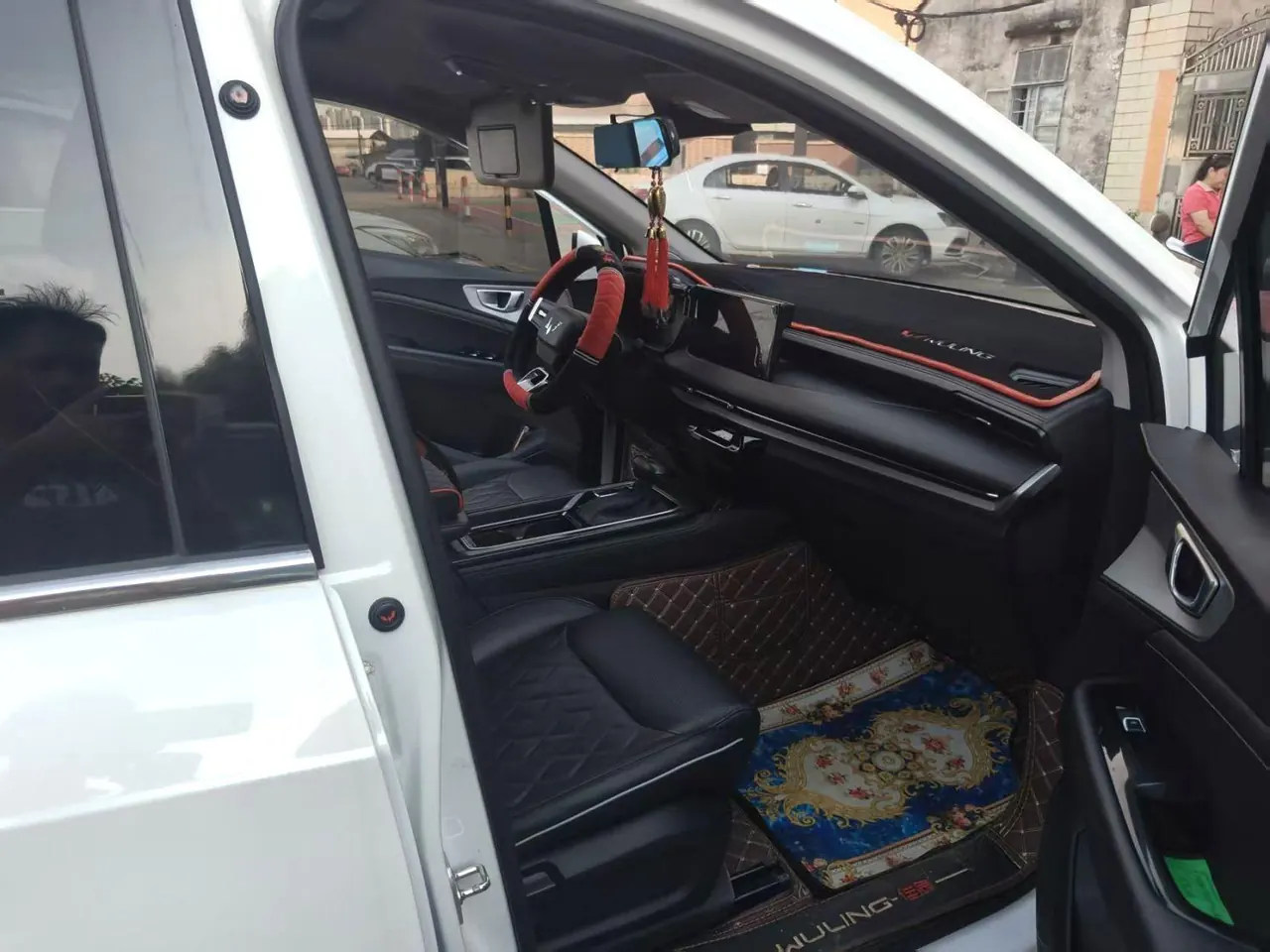 WuLing 2022 Jiachen 1.5T Stepless Enjoy Flagship Automatic Gear 5