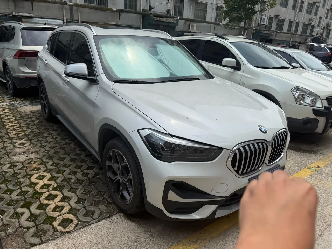 BMW 2022 X1 sDrive20Li 1.5T exclusive automatic gear 2