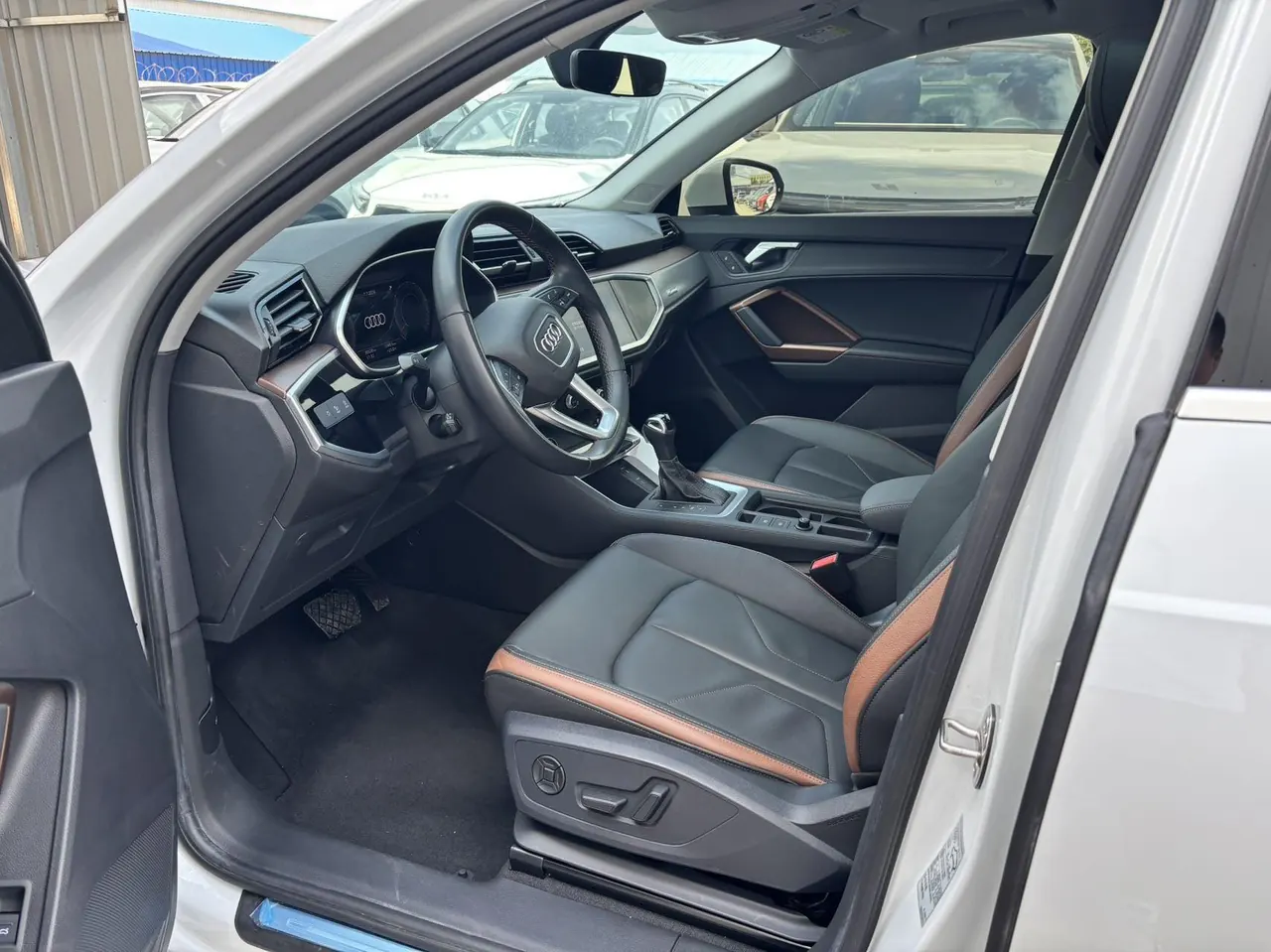 Audi 2022 Q3 1.4TFSI 35TFSI Fashion Dynamic Automatic 5