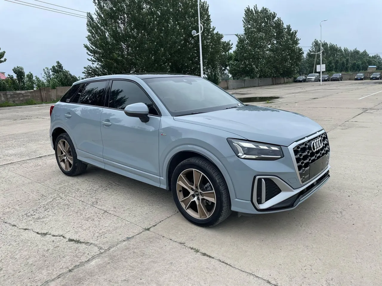 Audi 2022 Q2L 1.4TFSI 35TFSI Fashion Dynamic Automatic 3