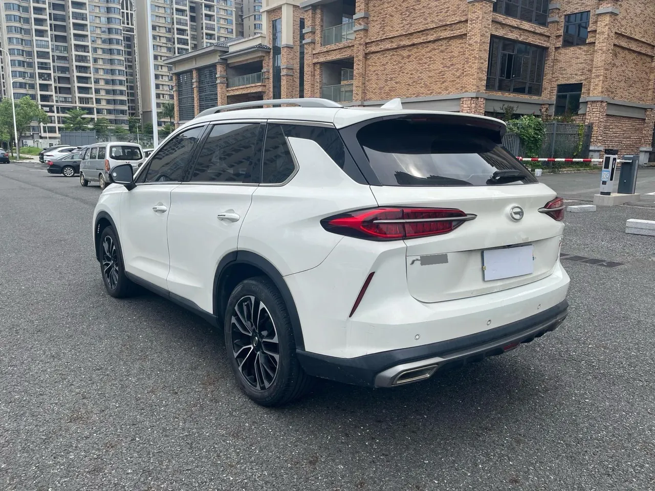 Chuanqi 2022 GS4 PLUS 2.0T 390T Galaxy Edition Automatic Gear 9