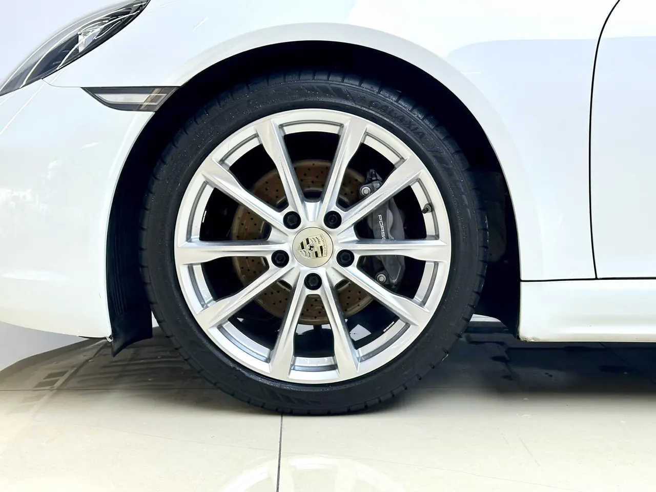 Porsche 718 (Imported) 2020 718 Boxer 2.0T Automatic 17
