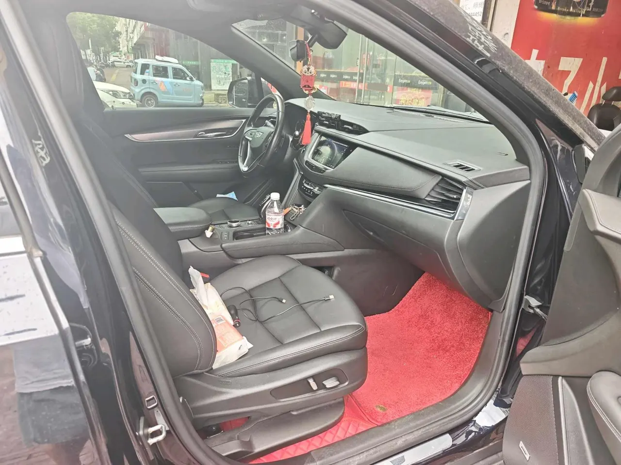 Cadillac 2020 XT6 2.0T 28T 7-seat fashion automatic gear 3