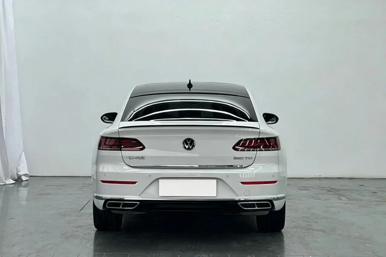 Volkswagen 2021 CC 2.0TSI 380TSI eye-catching automatic gear 6