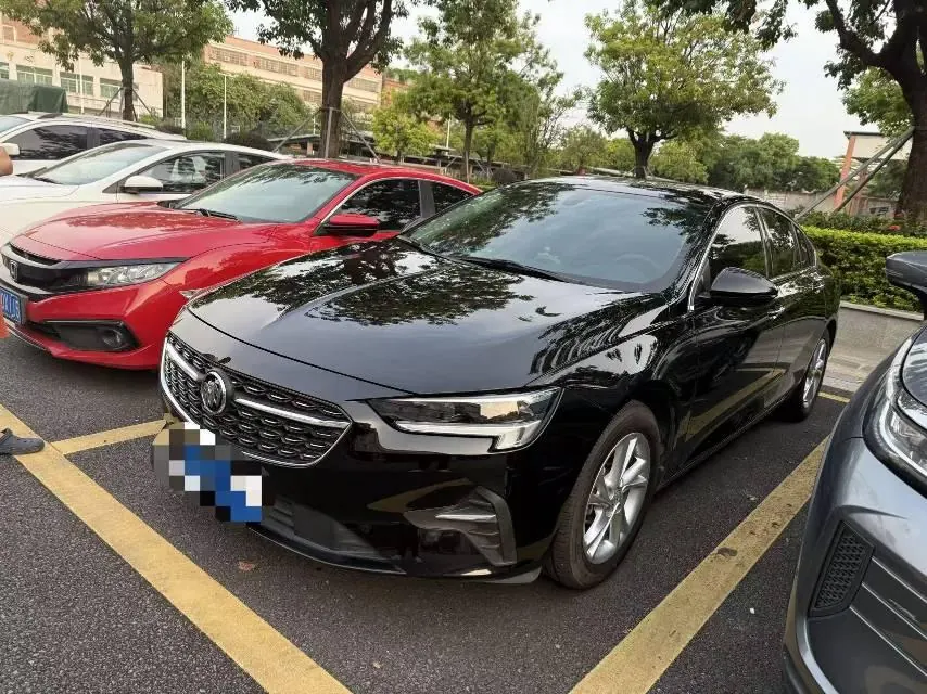 Open image lightbox: Buick 2022 Regal 1.5T 552T Smart Automatic Gear