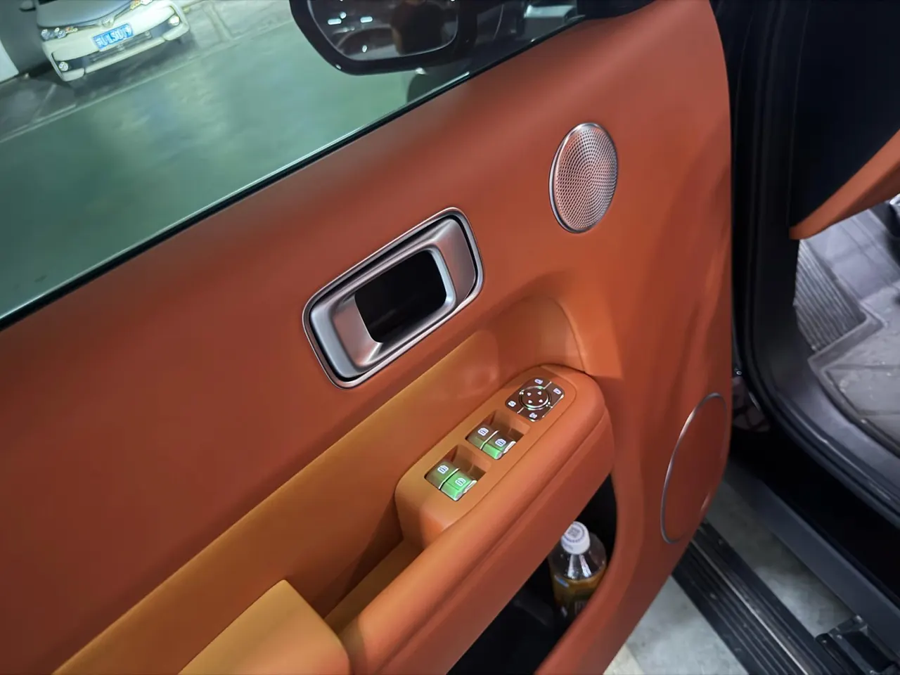 Li 2022 L9 1.5T Max Edition Automatic Gear 5