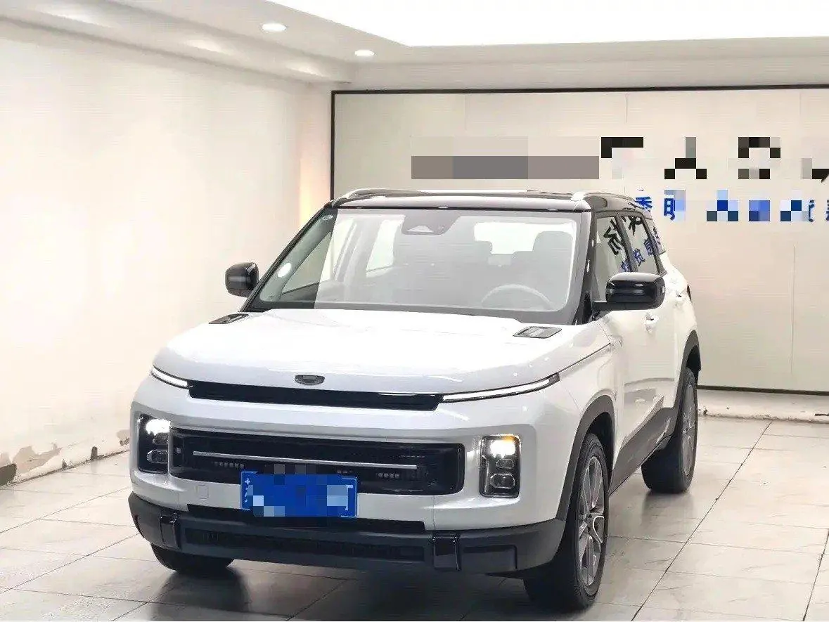 Open image lightbox: Geely 2026 model Icon 1.5TD Chocolate Elegant Edition, automatic transmission