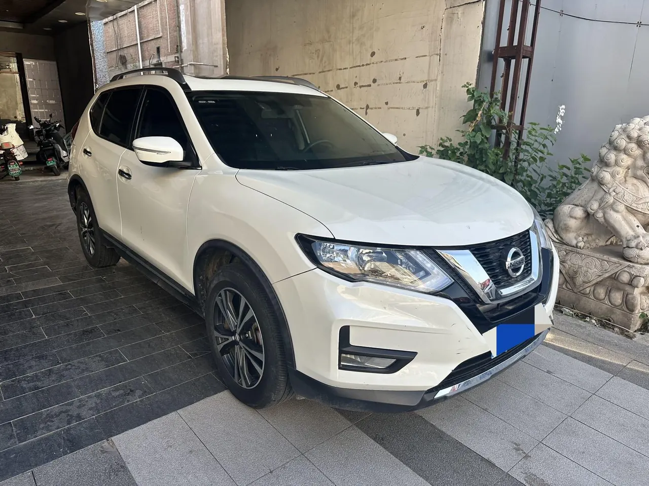 Nissan 2021 Qijun 2.5 Stepless XL Four-wheel Drive Smart Union Leading Edition Automatic Gear 2