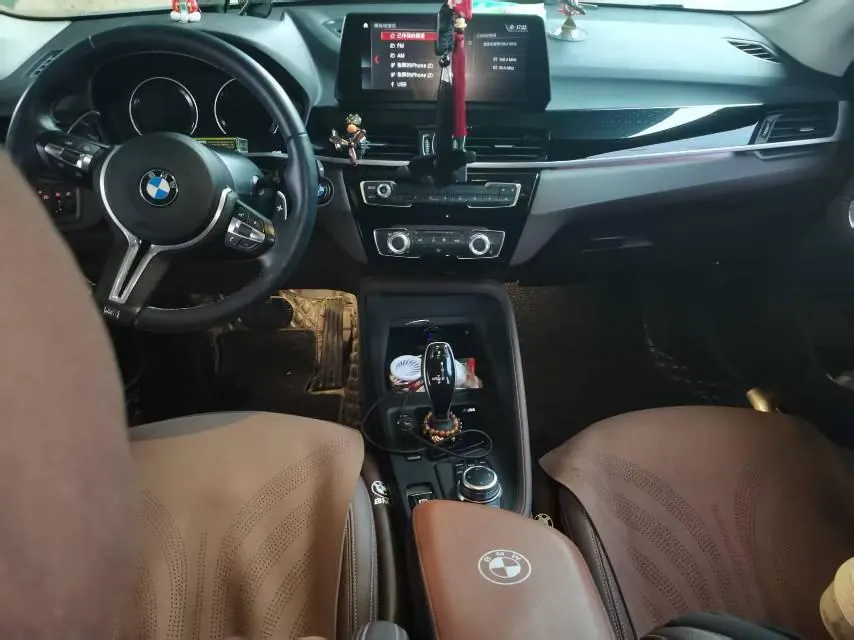 BMW 2022 X1 sDrive20Li 1.5T fashion automatic gear 5