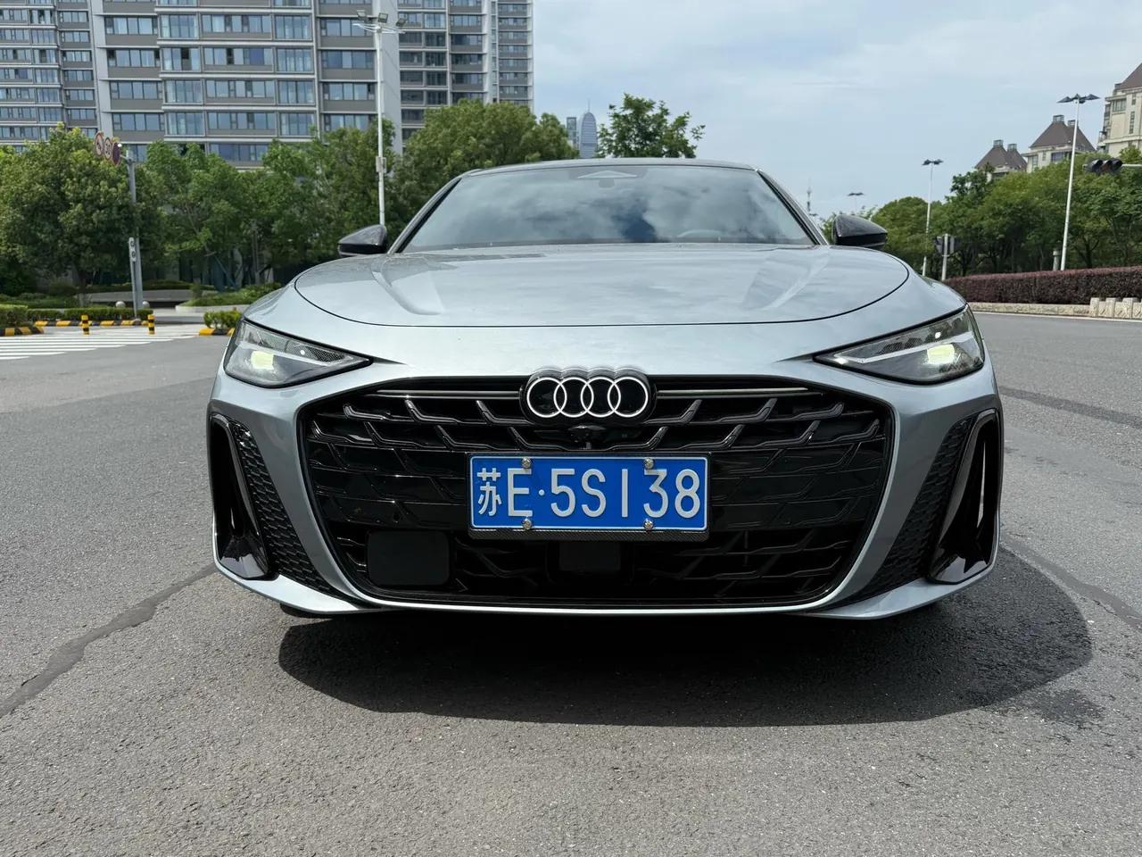 Audi 2026 A6L 2.0T Quattro Enjoy Dynamic Automatic 2