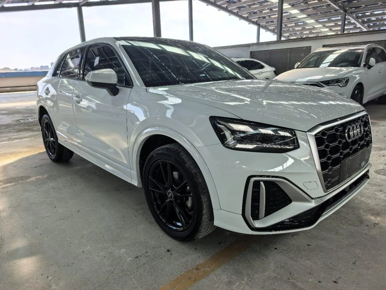 Audi 2022 Q2L 1.4TFSI 35TFSI Aggressive Dynamic Automatic 3