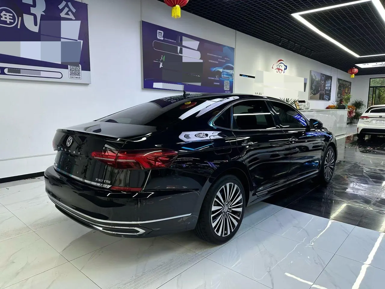 Volkswagen 2020 Passat 2.0TSI 330TSI Premium Edition Automatic Gear 9