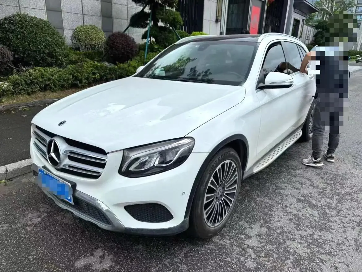 Mercedes Benz 2020 GLC 260 L 4MATIC 2.0T Dynamic (Modified) Automatic Gear - View 1