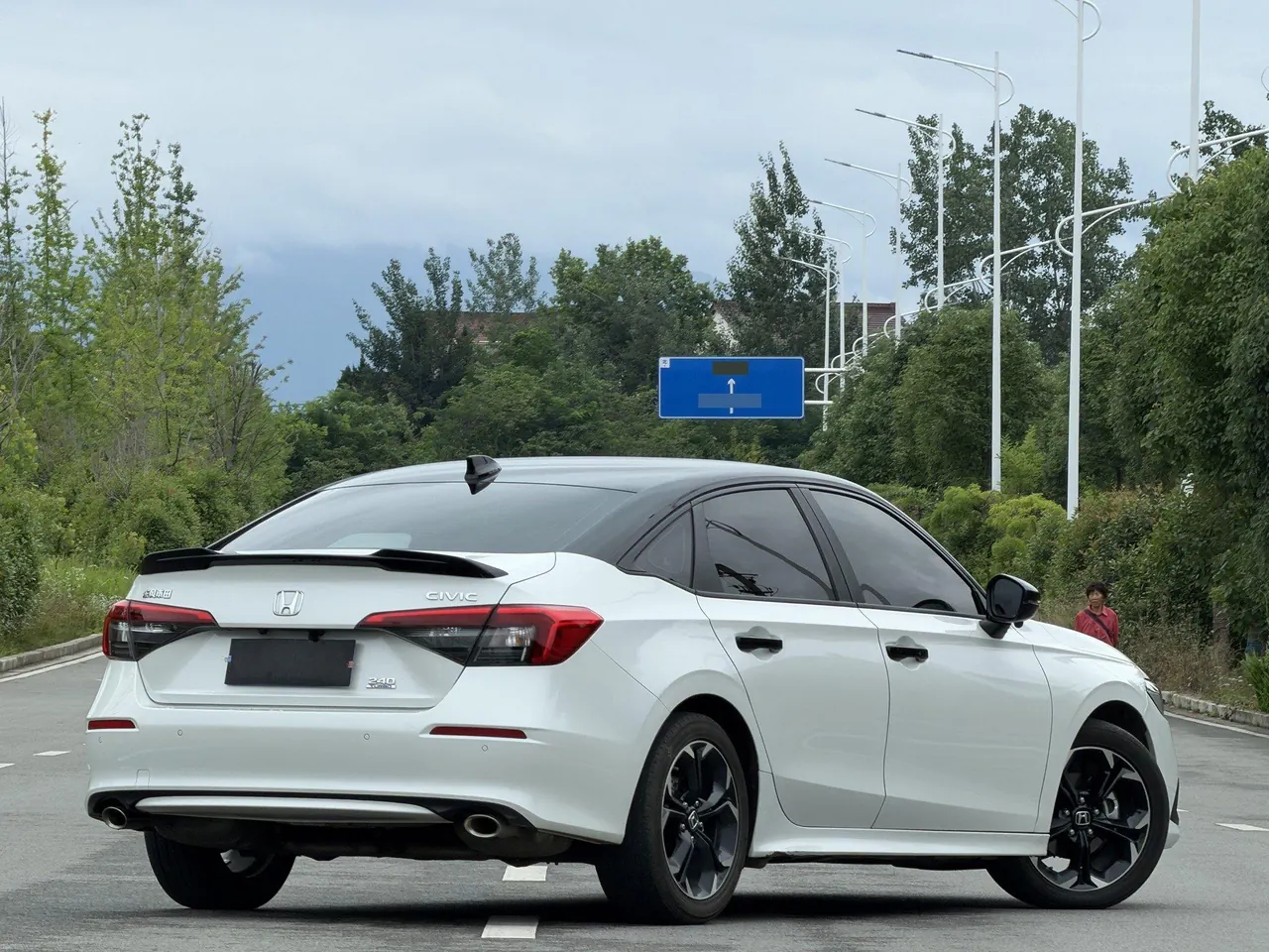 Honda 2022 Civic 1.5T Stepless 240TURBO Combustion Edition Automatic Gear 3