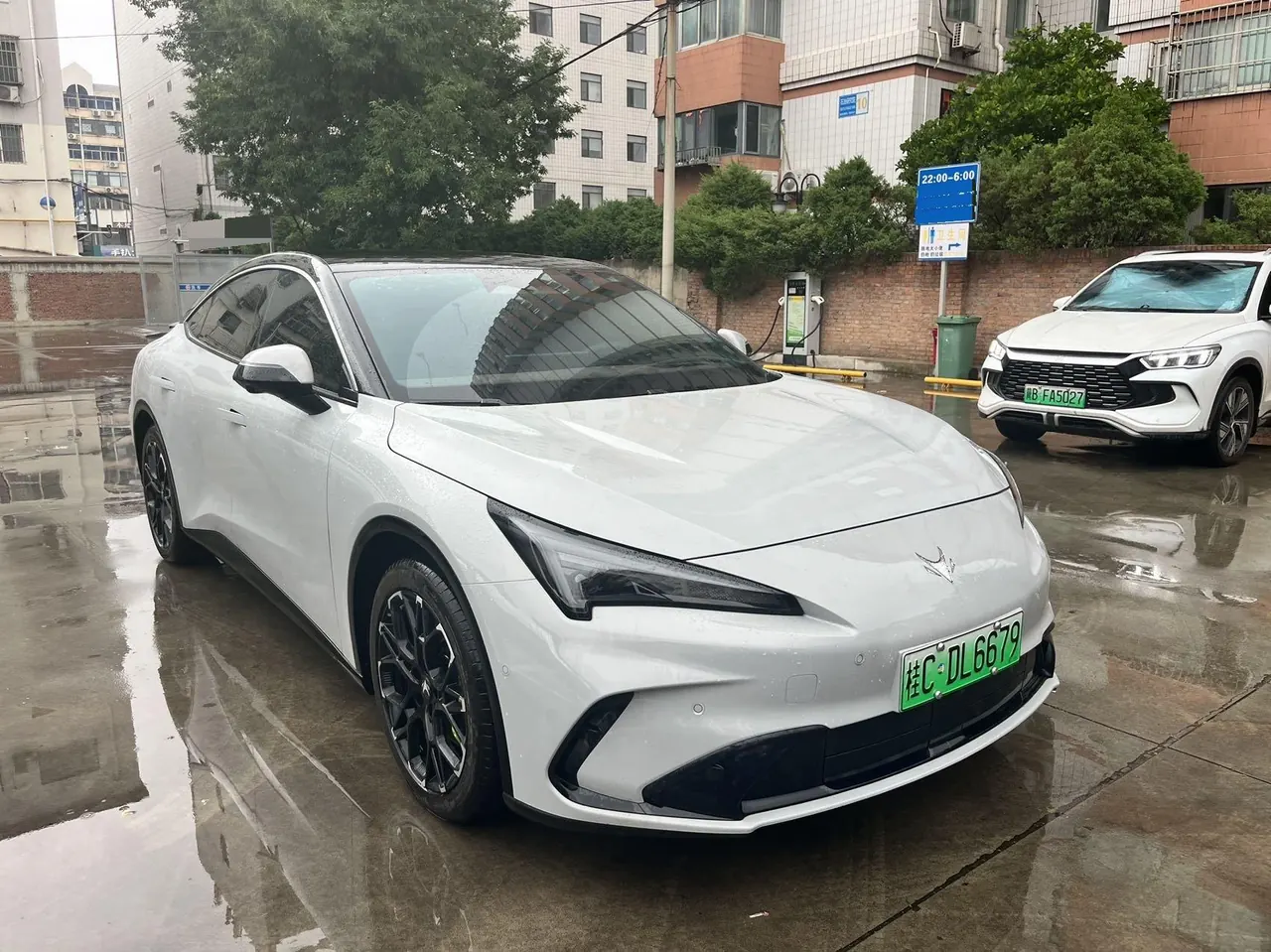 ARCFOX 2026 α S 5 630 yuan Environment Intelligence Edition 185kW Automatic Gear 2