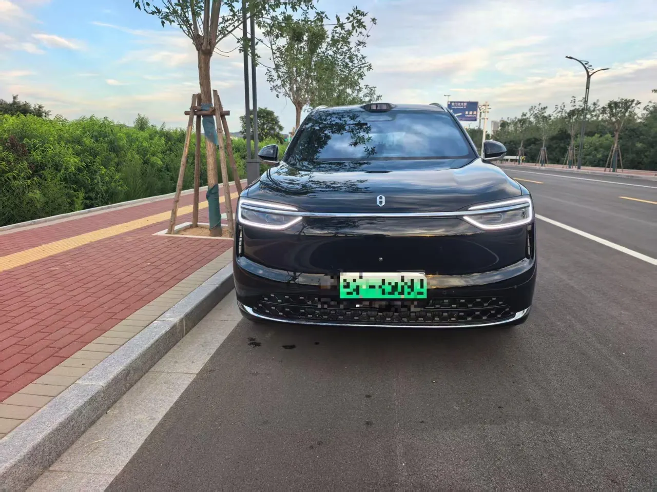 AITO 2026 AITO M7 extended range Max 4-wheel drive version 5 (192-line laser Radar) automatic gear 2