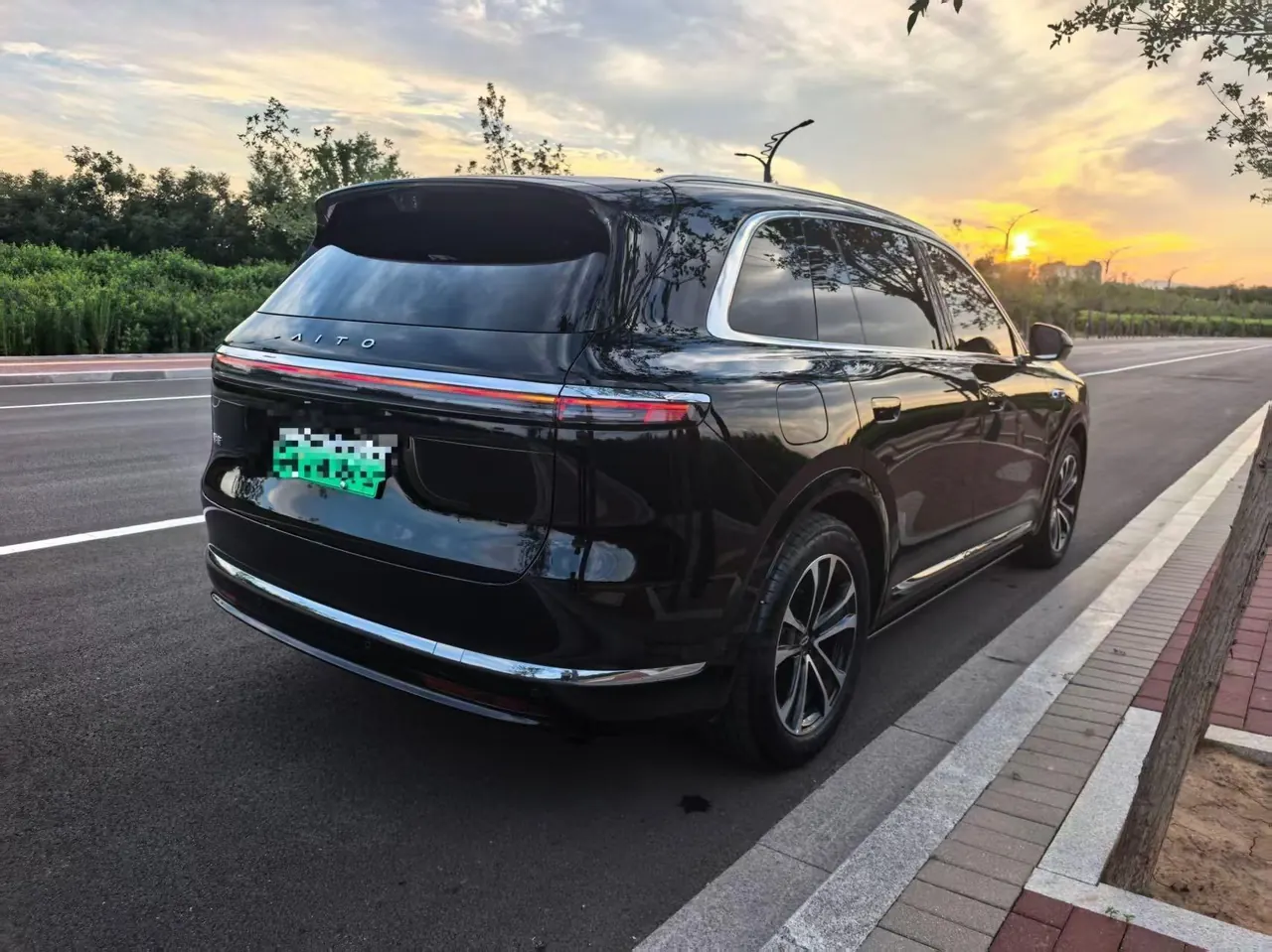 AITO 2026 AITO M7 extended range Max 4-wheel drive version 5 (192-line laser Radar) automatic gear 4