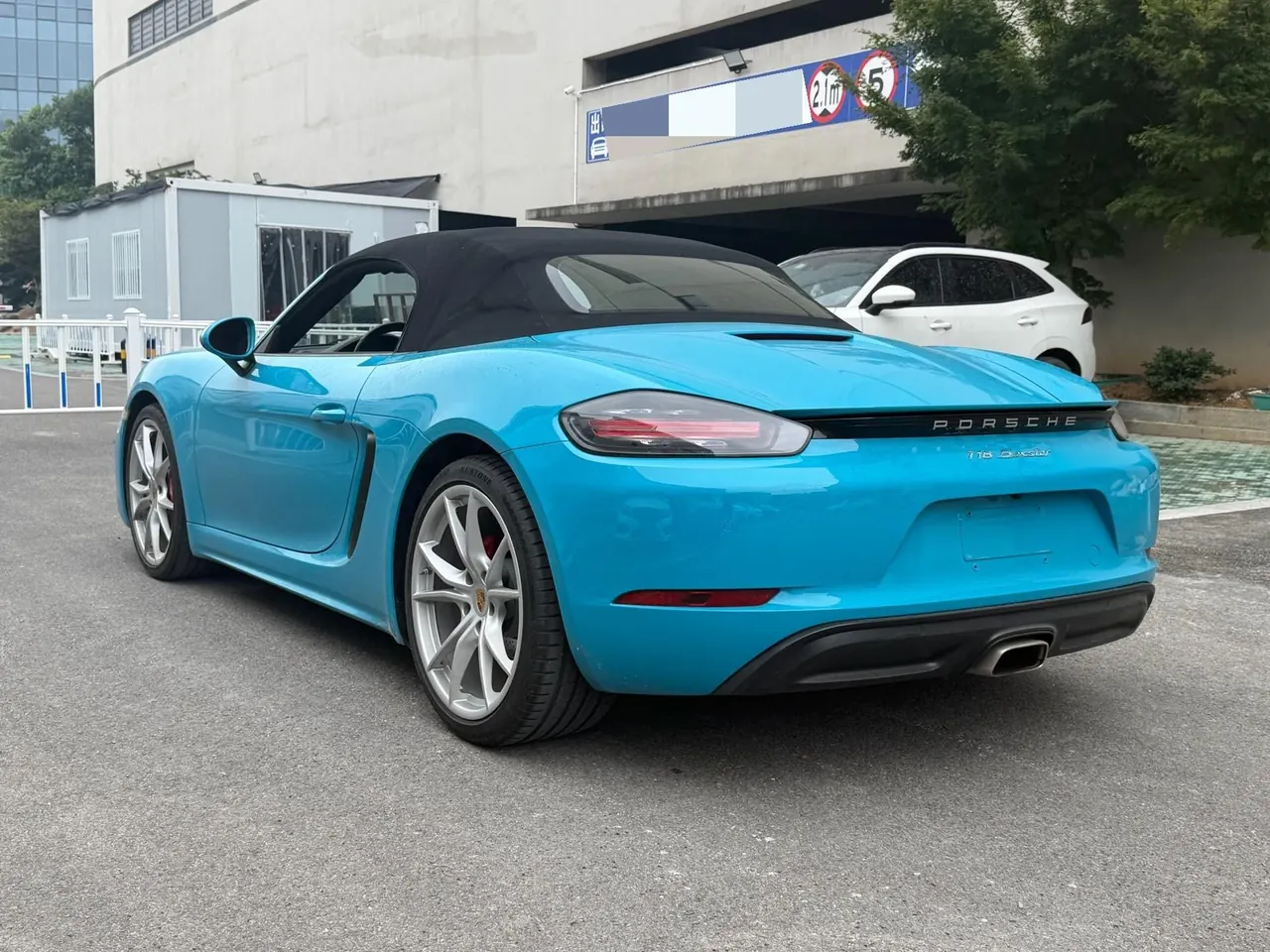 Porsche 718 (Imported) 2020 718 Boxer 2.0T Automatic 7