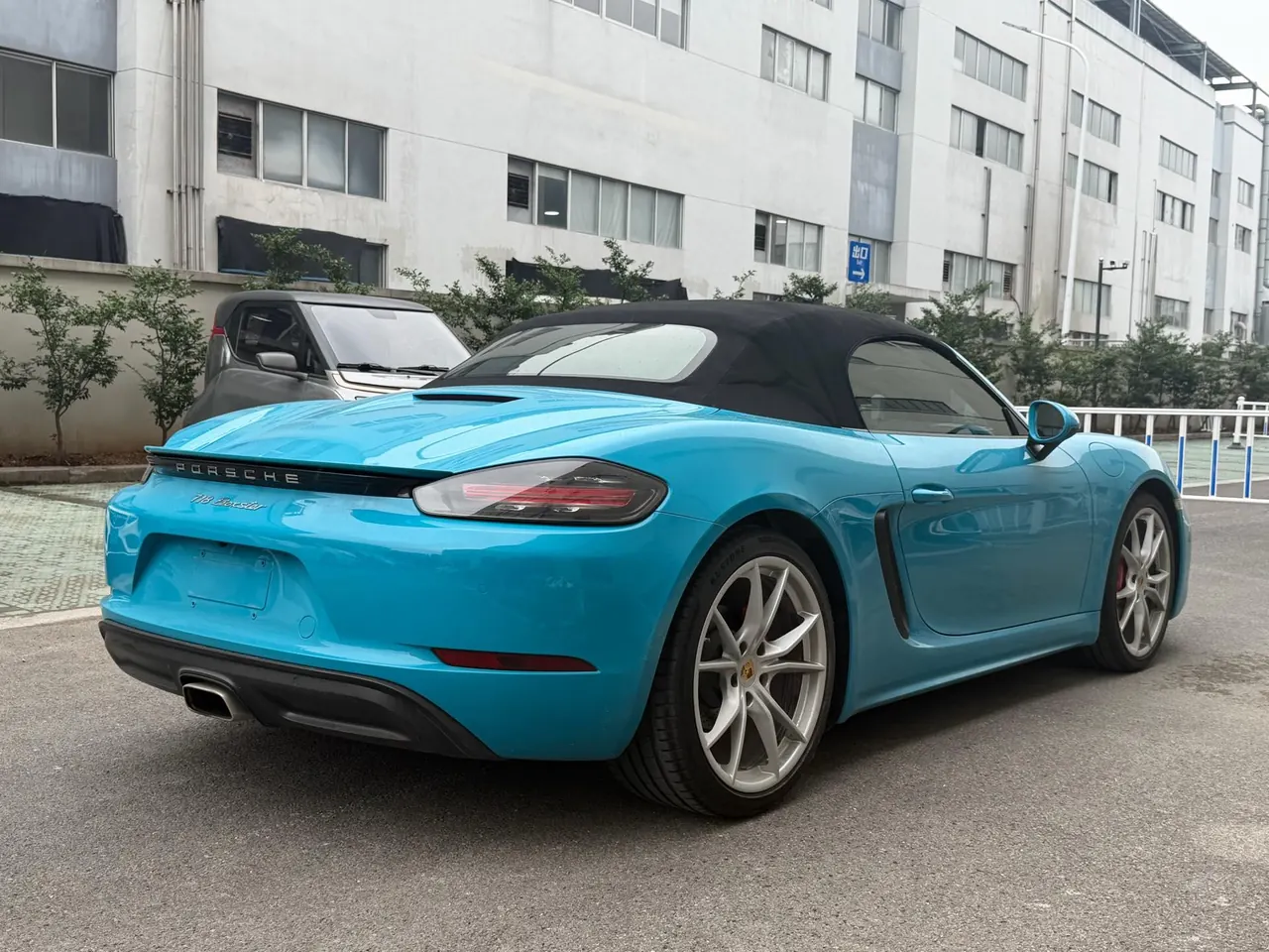 Porsche 718 (Imported) 2020 718 Boxer 2.0T Automatic 9