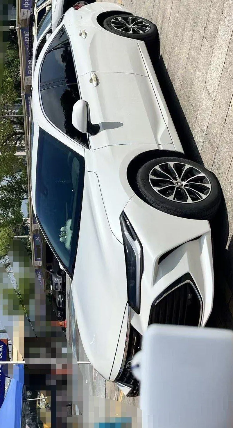 Toyota 2023 Asian Dragon 2.0 Stepless Enterprising Edition Automatic Gear 8