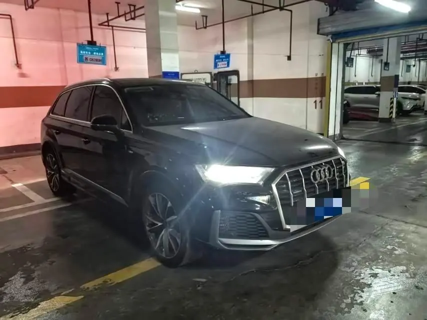 Audi Q7 (Imported) 2023 Q7 48V 3.0TFSI 55TFSI Quattro S line Sports Automatic 3