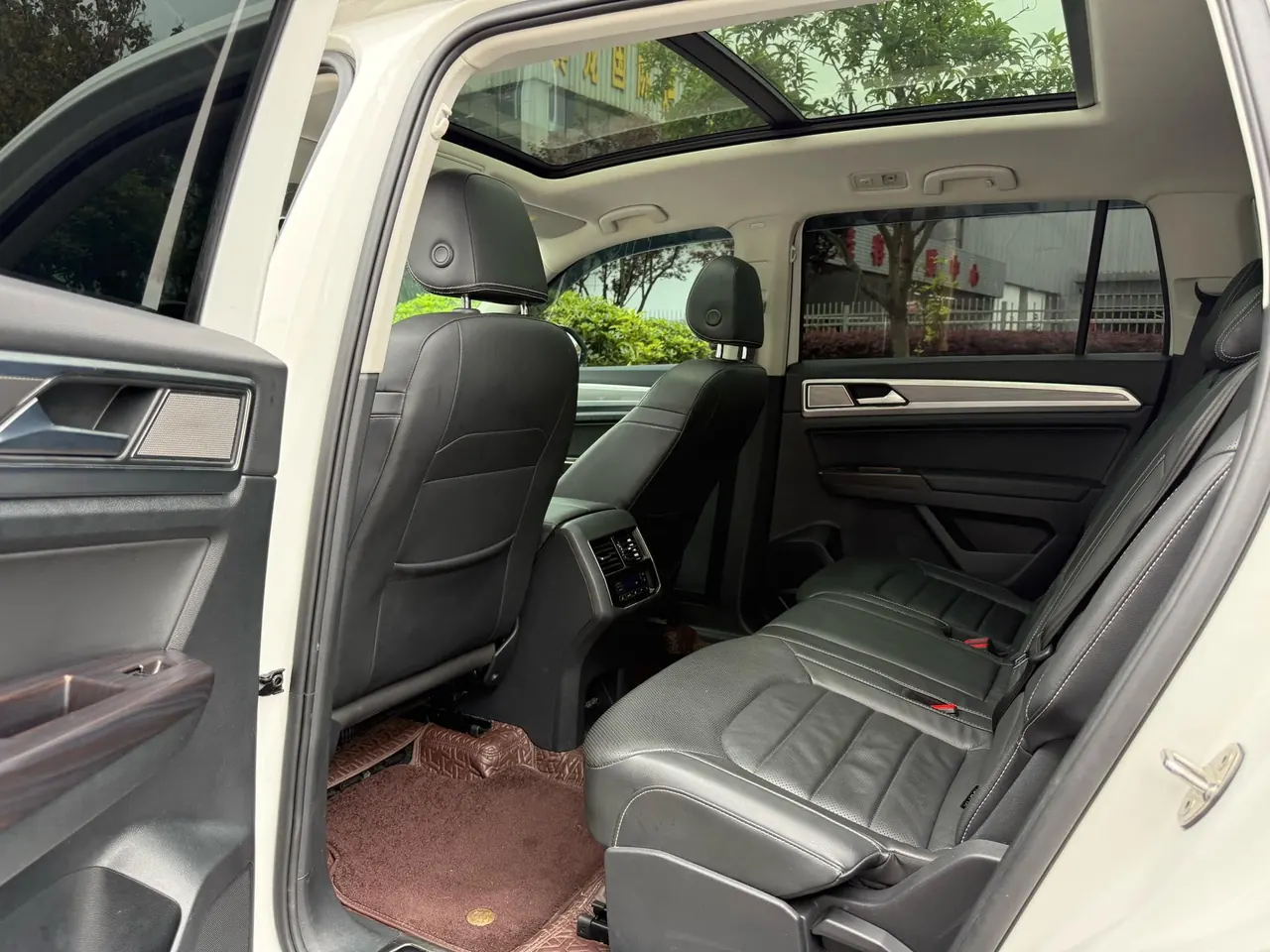 Volkswagen 2020 Tuang 2.0TSI 380TSI Four-wheel Drive Deluxe Edition Automatic Gear 9